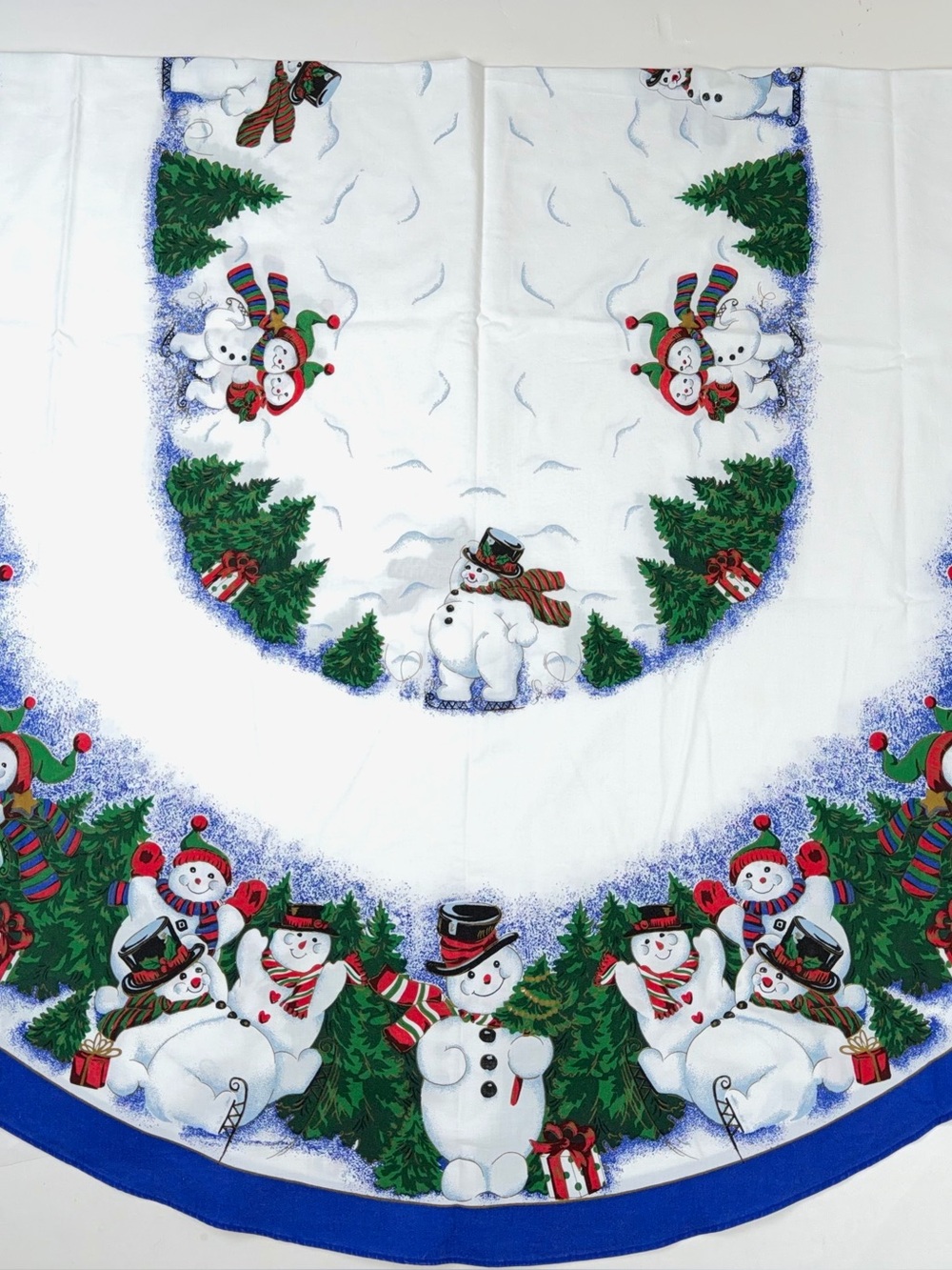 Vintage Happy Snowman Tablecloth Large Oval Christmas Blue White 58x76 Inches